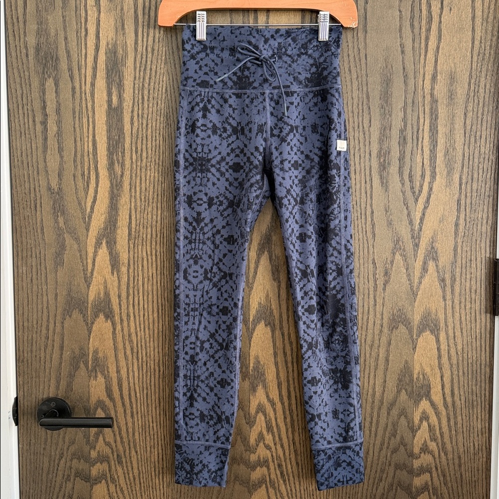 Vuori • Daily Leggings